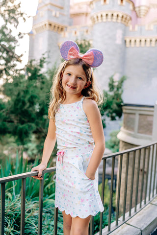Main Street Magic Scallop Athletic Set