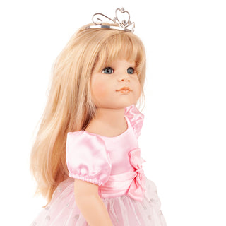 Close-up of Götz Hannah Princess doll with blonde hair and bangs