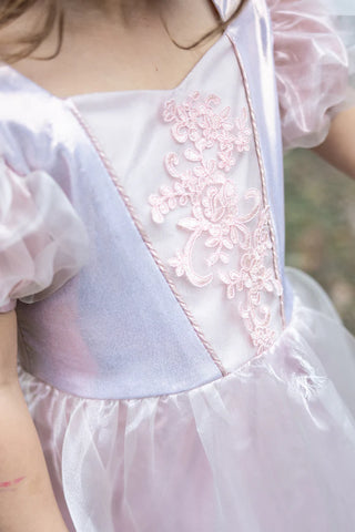 5/6 Great Pretenders Platinum Princess Gown