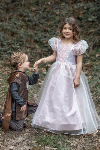 5/6 Great Pretenders Platinum Princess Gown
