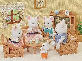 Calico Critters- Marshmellow Mouse Family