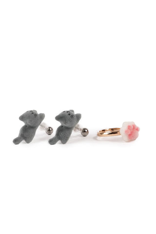 Great Pretenders Boutique Tiny Paws Treasure earring and ring set with grey cat earrings and pink paw ring