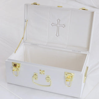 Petite Cross Trunk