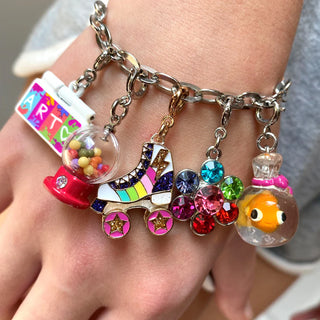 CHARM IT! Gold Rainbow Rollerskate Charm