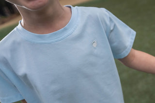 The Oaks Solid Light Blue S/S Signature Tee with White Acorn