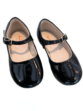 Kimey Classic Varnish Black Patent Leather Mary Janes w/ Buckle