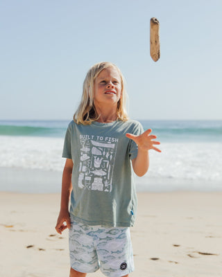 Feather 4 Arrow Vintage Tee - Fishing Adventure