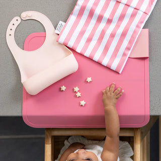 Bella Tunno Pack and Go Bundle: Silicone Mat, Silicone Bib & Waterproof Bag