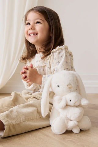 Snuggle Bunnies- Frankie The Hugging Bunny -Marshmallow