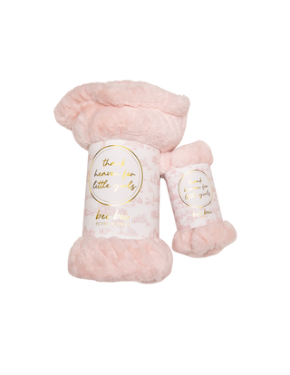 Bei Bei Thank Heaven for Little Girls faux fur blanket, additional view