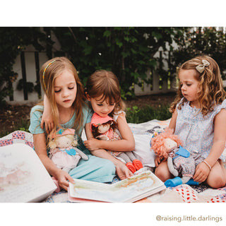 A Pretty Girl is Pretty Inside Book: A Story of Inner Beauty
